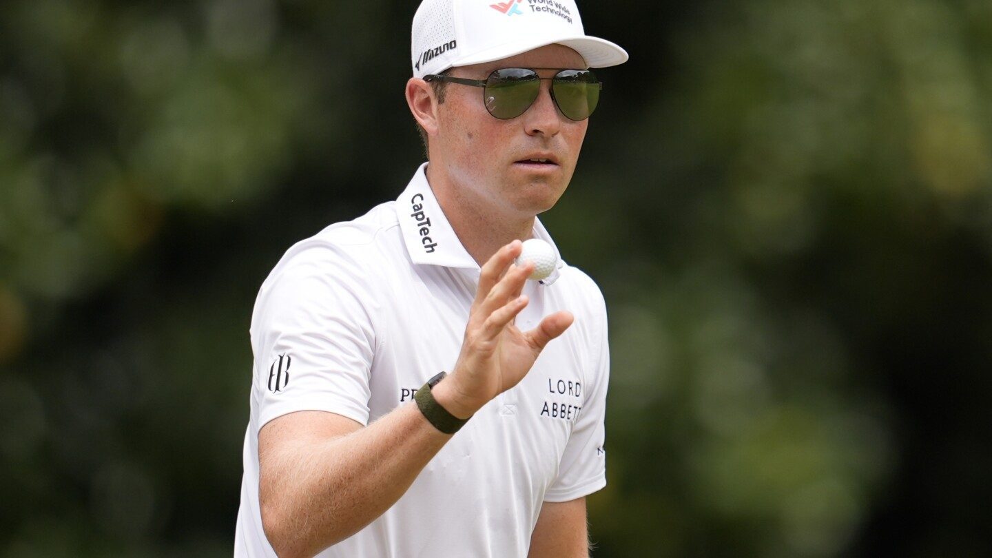 Mackenzie Hughes lidera en Napa mientras los equipos de la Ryder Cup obtienen resultados mixtos – imagen editorial de golf