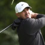 Brooks Koepka comparte el liderato en el Abierto de Francia tras más de un año sin victorias – imagen editorial de golf