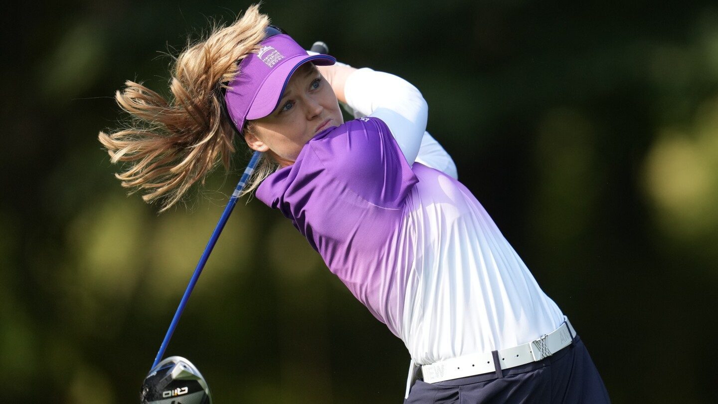 Henderson y Hsu llevan al equipo Mundial a las semifinales de la International Crown – imagen editorial de golf